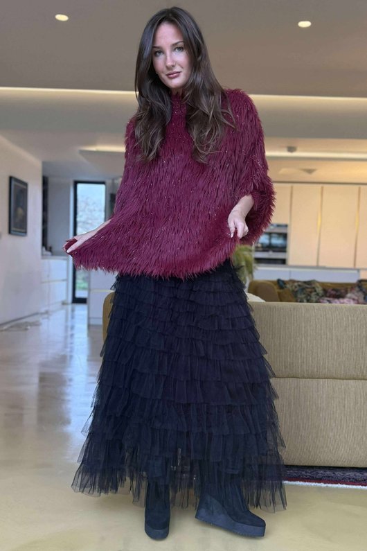 Claudia Shaggy Knit Burgundy /10 pre order due 1 week 